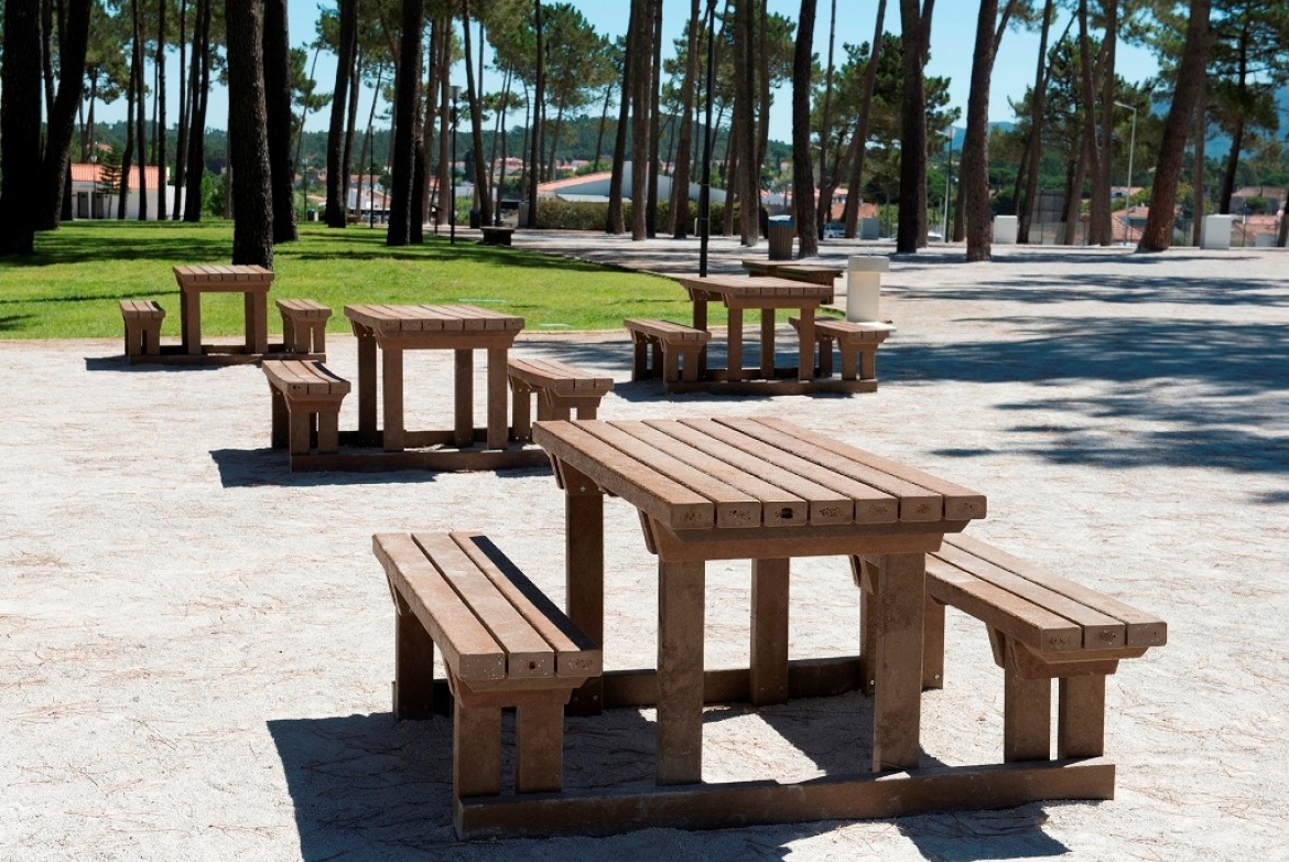 Periplast showcases extrusion line for recycled plastic lumber at Plastics Recycling Show Europe