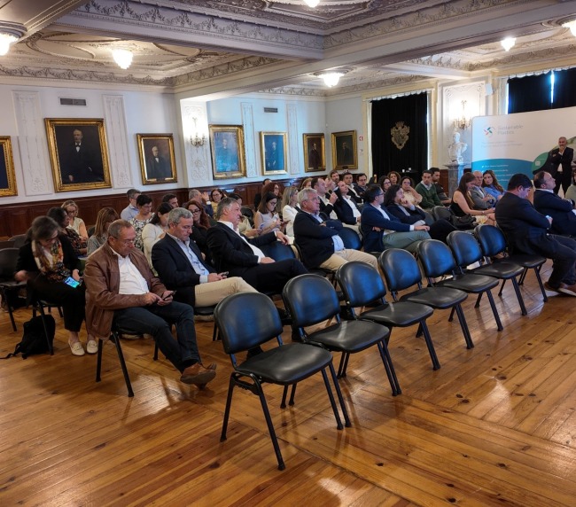 Workshop (Re)Aligning Industry with the Future